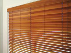 Sonic Blind Cleaning Brisbane also 'zap' away the dirt and grime from your timber venetian blinds!